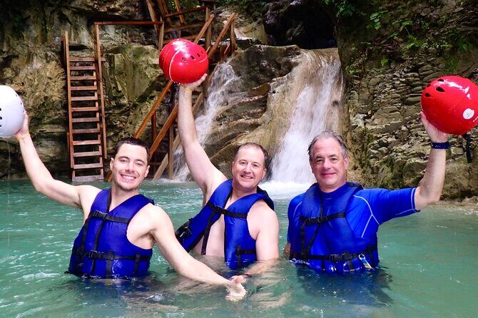 3x1: Monkeyland Waterfalls and Buggy Tour Puerto Plata - Monkeyland and the Monkey Home Experience: Up Close With Squirrel Monkeys