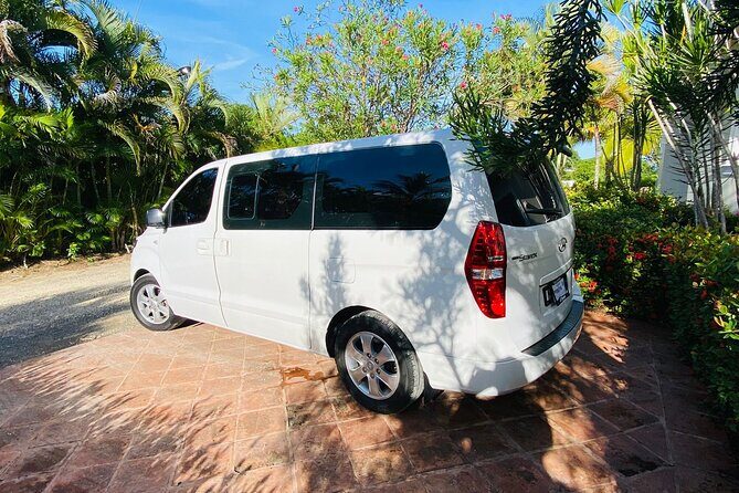 Transfer to/from Puerto Plata Airport to/from Surrounding Areas - Timing that fits real travel days: 30 minutes to 1 hour